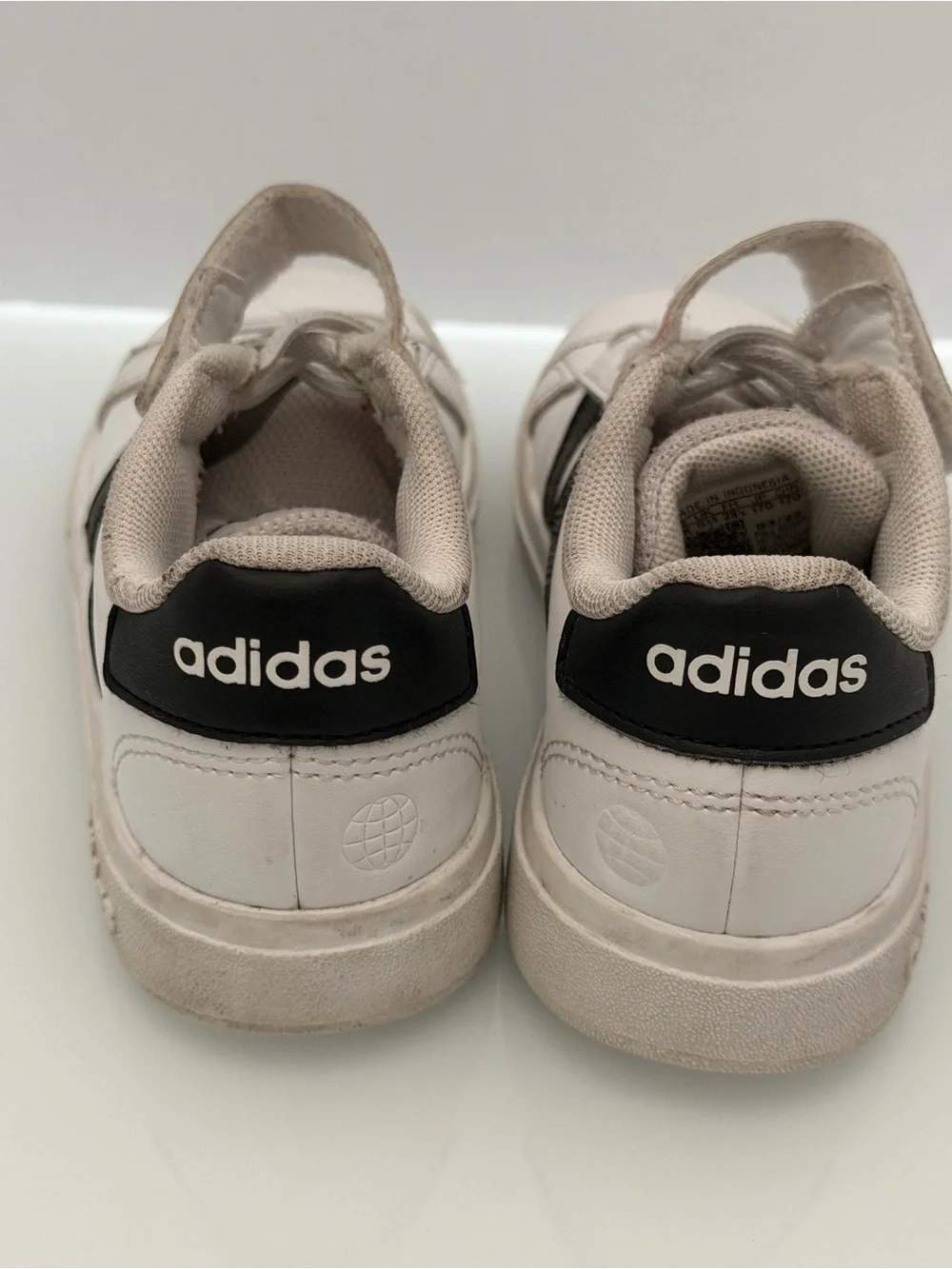 Adidas Grand Court Sneaker 11c